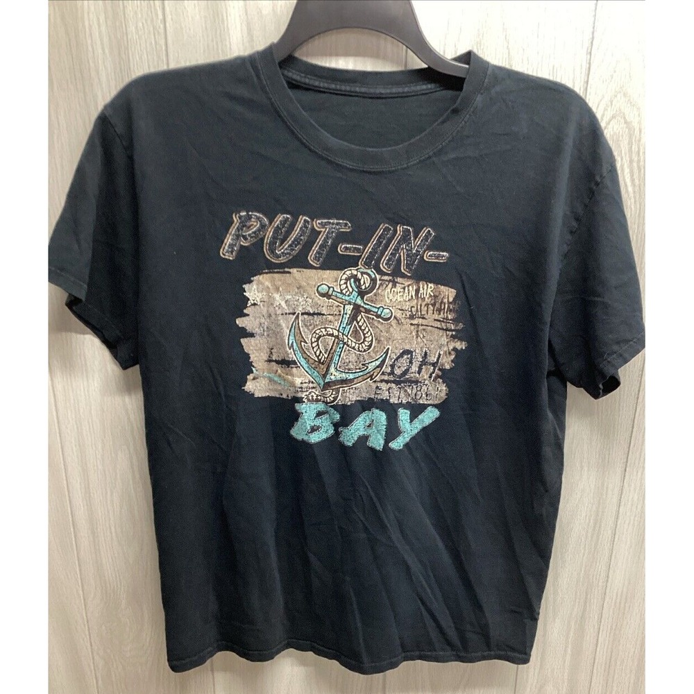 UNBRANDED Women's (Size 19x26") Short Sleeve Crew‎ Neck T-Shirt Put-In-Bay